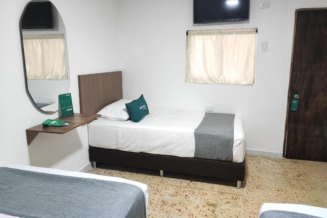 Ayenda Hotel Helenas Ríohacha Екстериор снимка